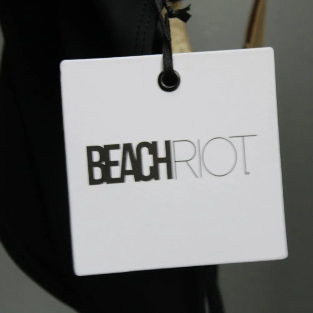 Beach Riot Leslie One-Piece Cut-Out Swimsuit in Black & Gold Size Medium NWT - Picture 4 of 8